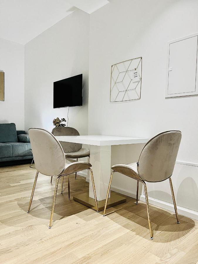 Modern Style City Apartments Bécs Kültér fotó
